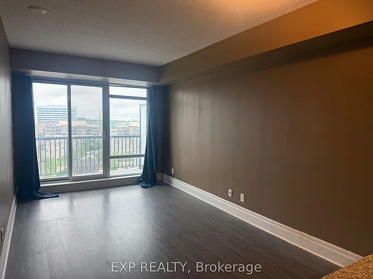 151 Upper Duke Cres #1008 — Photo 7