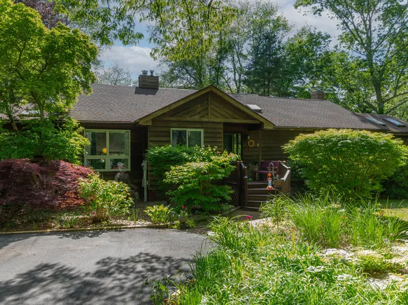 322 Brooklyn Road, Canterbury, CT 06331