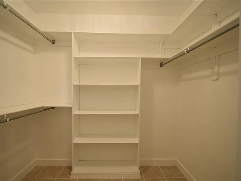 2305 S Choctaw St — Photo 16