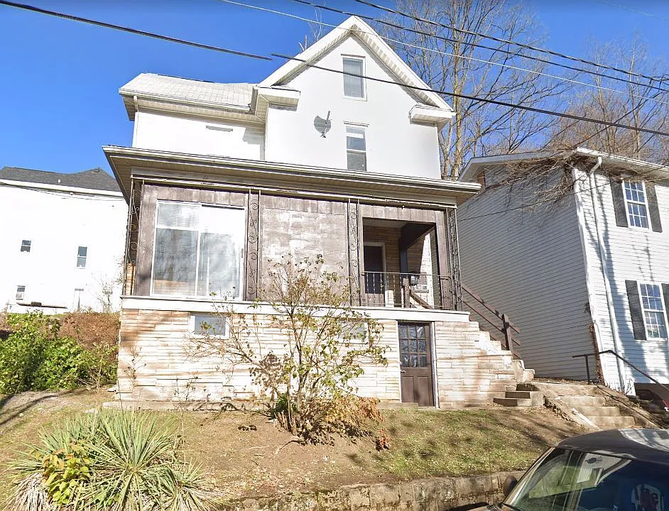 413 Forest Ave