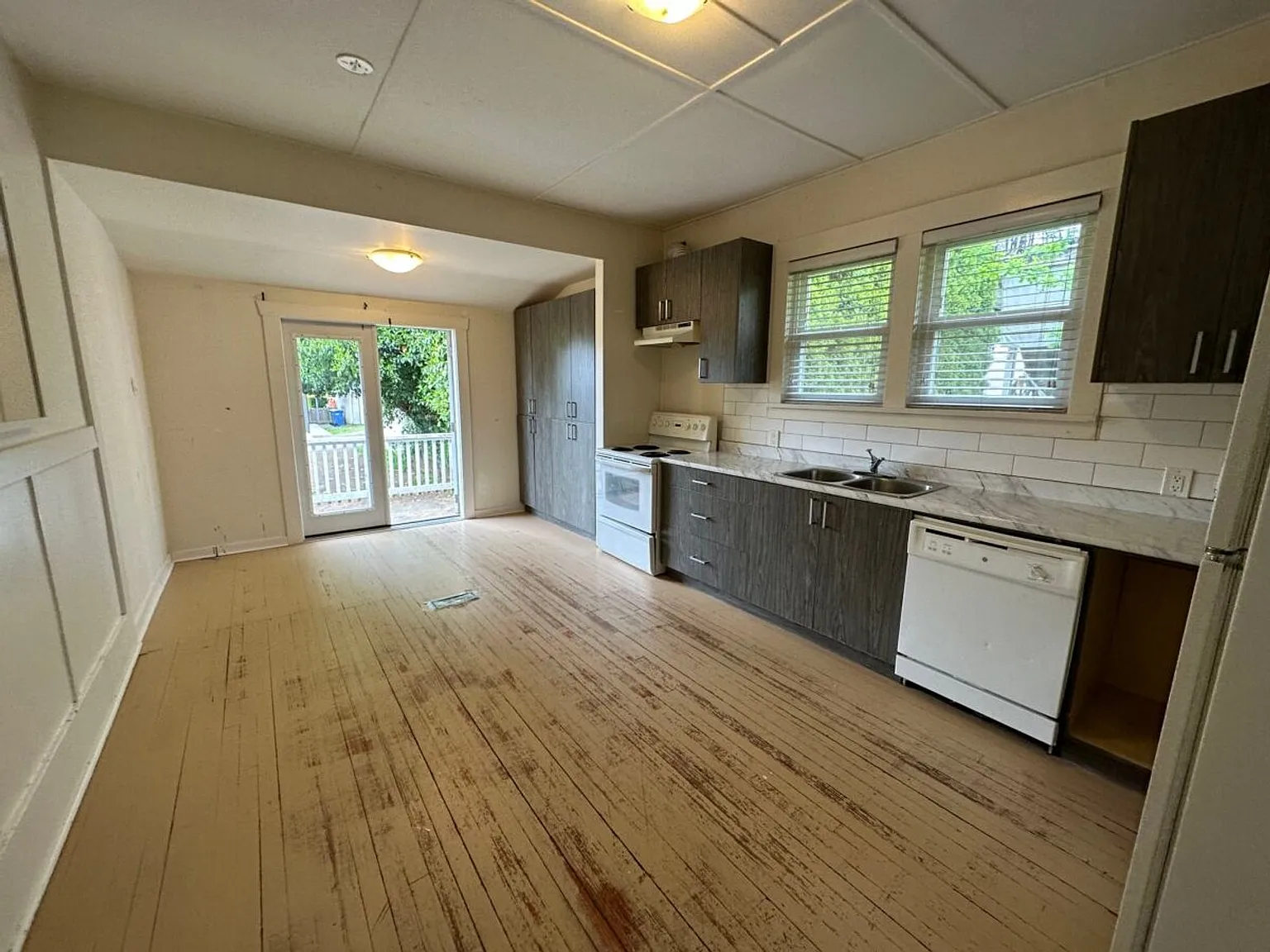 33913 Pine St Abbotsford — Photo 2