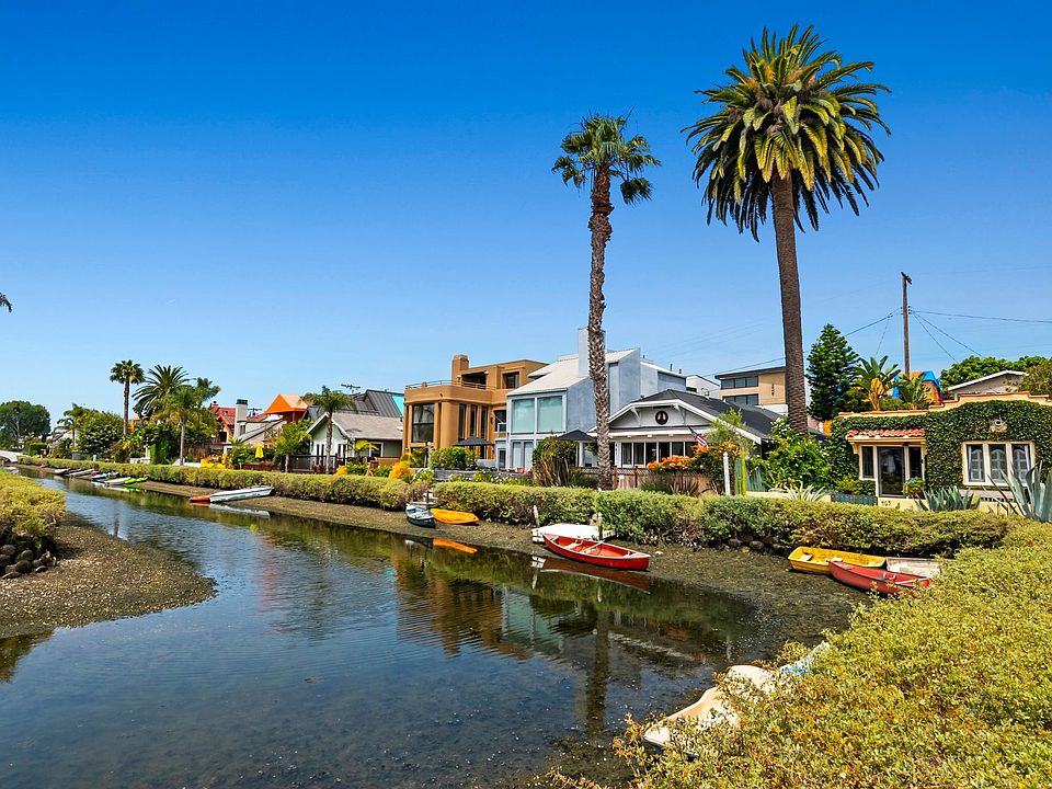 1st image of 460 Los Angeles