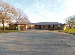 7130 E 1975th Rd, Waurika, OK 73573