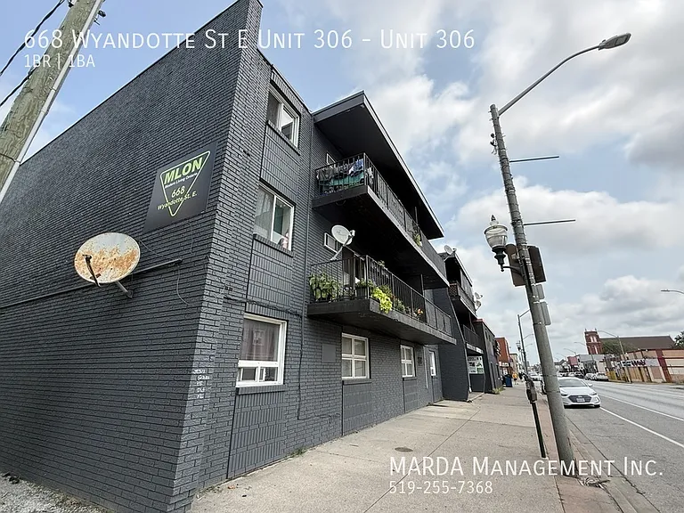 668 Wyandotte St E #306 — Photo 1