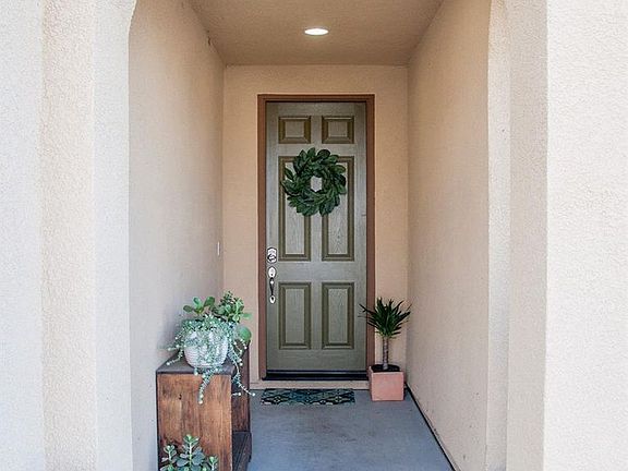 3rd image of 3807 E Laura Ave