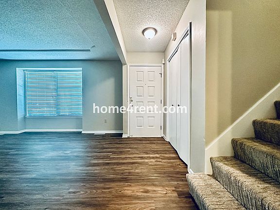2nd image of 10595 Gillette St