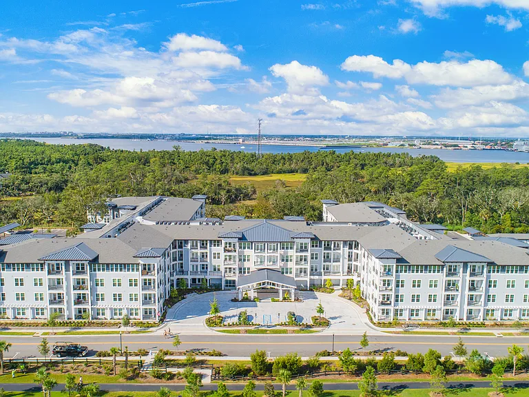 Overture Daniel Island 55+ Active Adult Apartment Homes — Photo 24