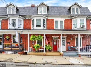 317 1st Ave, Red Lion, PA 17356
