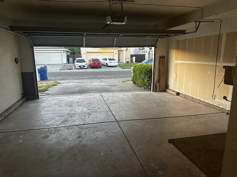 7464 Shelby St — Photo 18