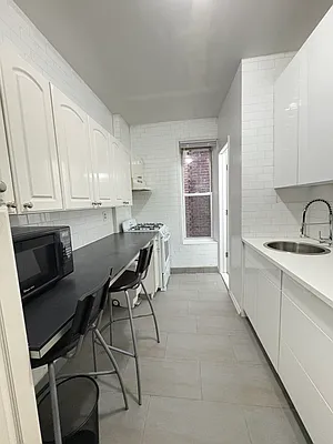 Rented by Oxford Property Group | media 3