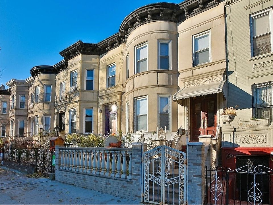 1st image of 1241 Union St Unit Townhouse