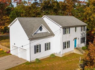 128 Potter Hill Rd, Westerly, RI 02891