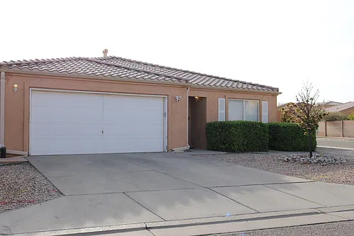 7300 Villa Clavel NE Photo 1
