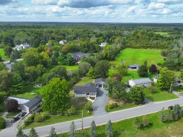 2053 Cole Hill Rd, Kingston, ON K0H 1S0