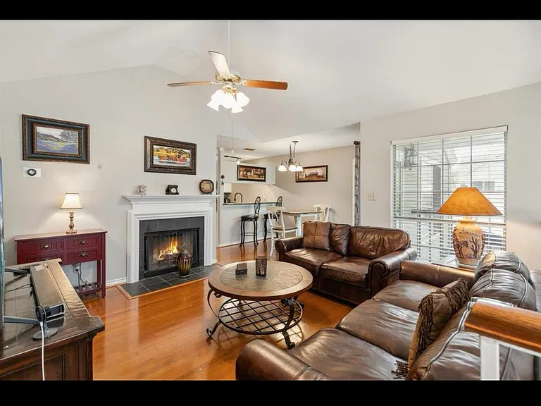6220 Bentwood Trl #1502 — Photo 6