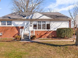 3510 Woodland Ave, Windsor, ON N9E 1Z8