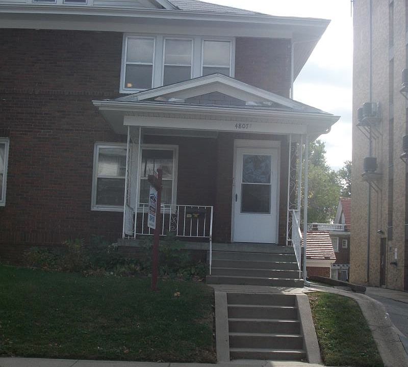 1st image of 4807 1/2 Chicago St