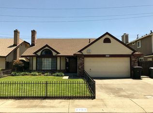 2704 Beatrice Ln, Modesto, CA 95355