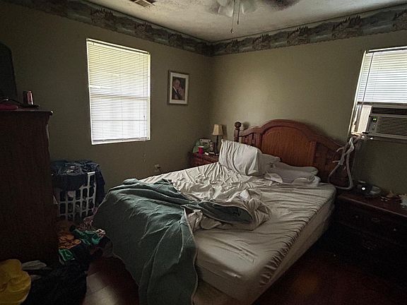 3rd image of 681 Old Coldwater Rd