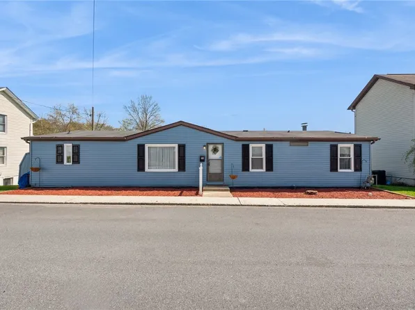 36 Station St, Homer City, PA 15748