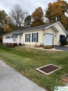 21 Abbey Rd, Easton, PA, 18040