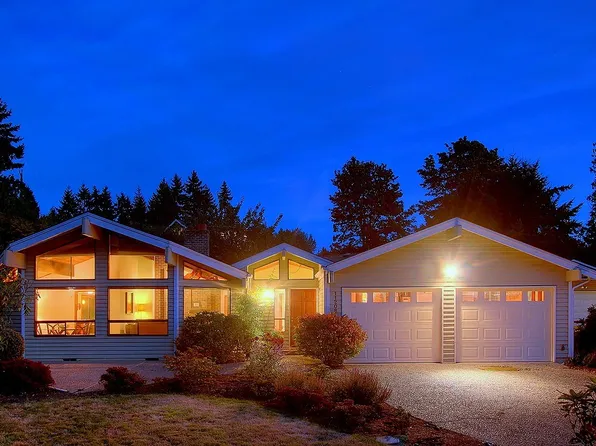 11208 NE 62nd St, Kirkland, WA 98033