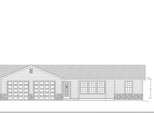 42 Olive Tree Cir, Minot, ND 58703