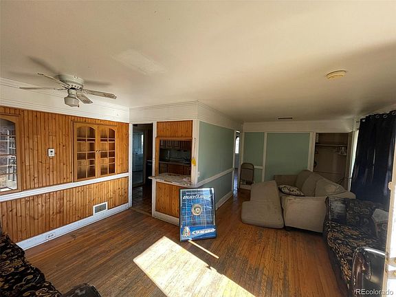 2nd image of 2131 W Gill Place