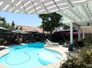 4910 Sanderling Ln, Bakersfield, CA 93312