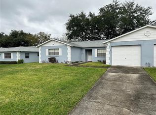 8813 Manos Cir, New Port Richey, FL 34655