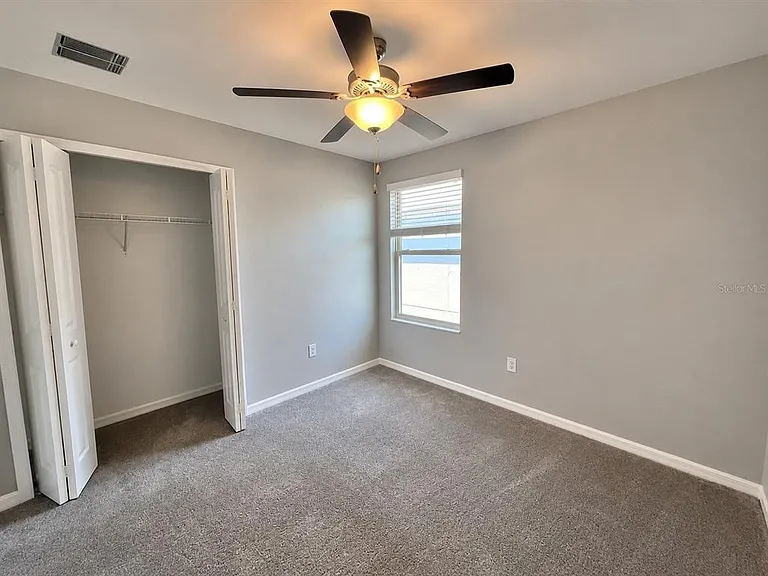 16717 Delia St — Photo 16