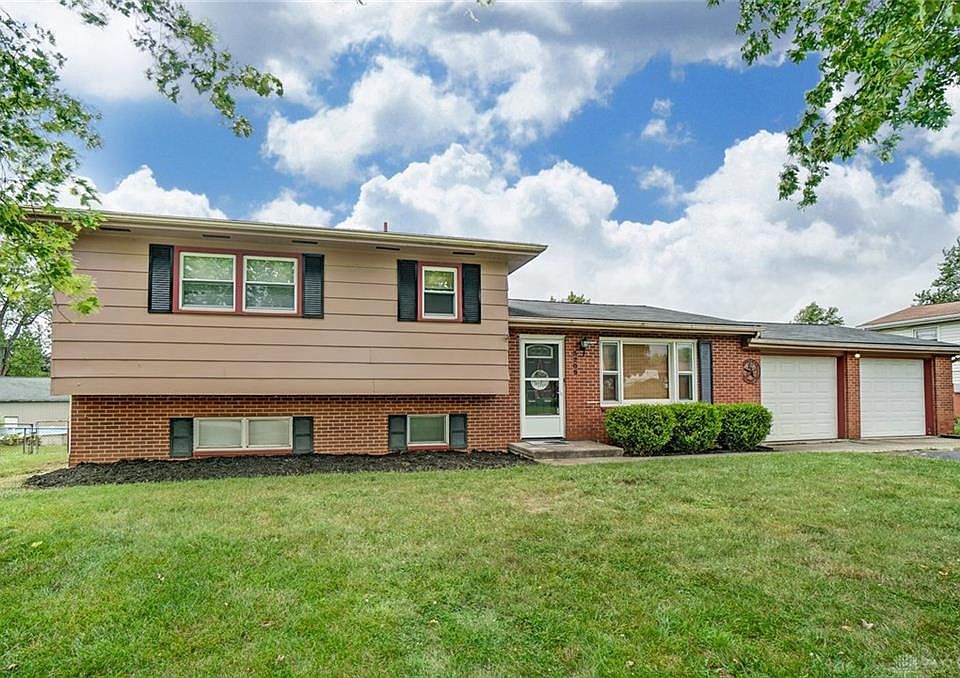 1st image of 3209 Moyer Dr