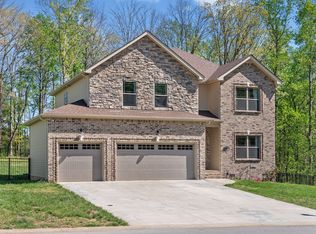 1393 Morning Star Dr, Clarksville, TN 37042