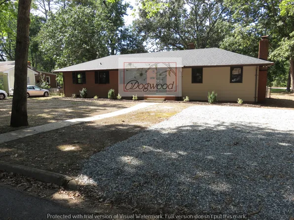 223 Stuttaford Dr, Sandston, VA 23150
