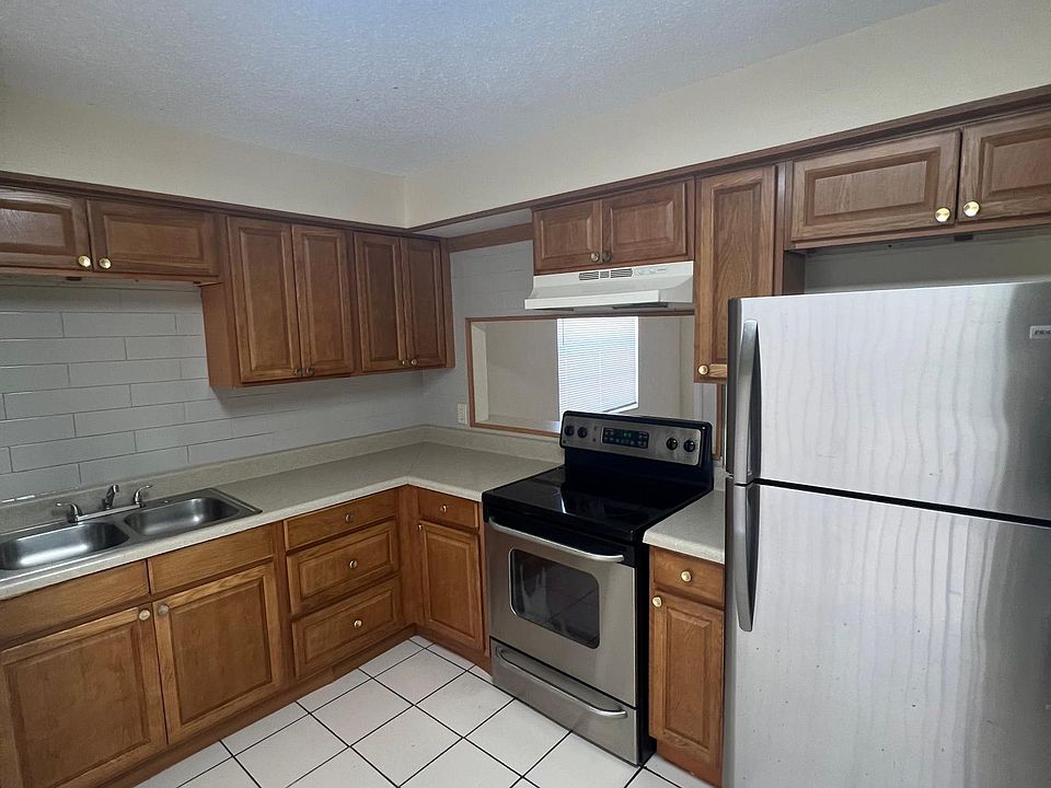 1st image of 2355 Chestnut Pl #2355