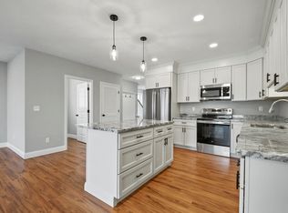 13 Nelson St #A, Webster, MA 01570