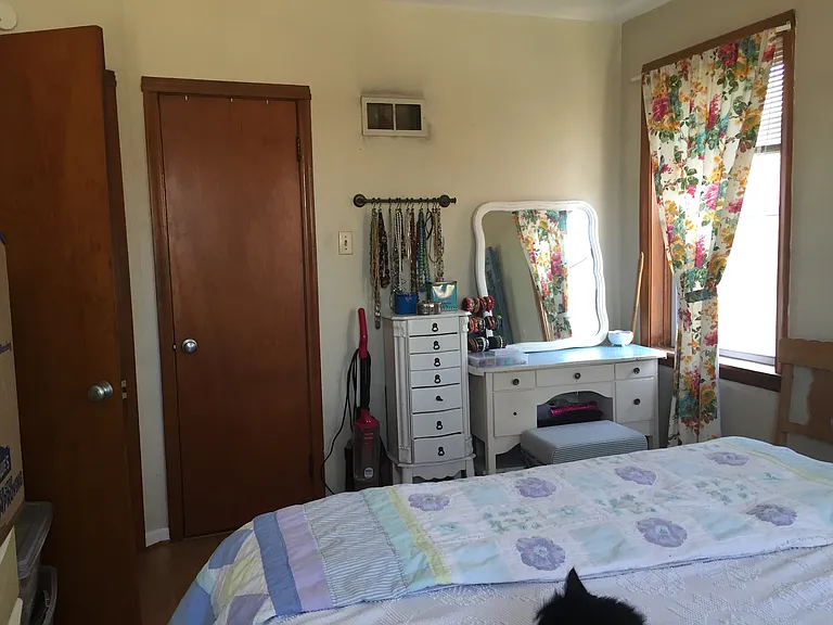 5493 Loughborough Ave — Photo 24