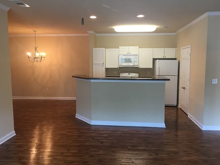 Arbor View Apartments — Photo 38