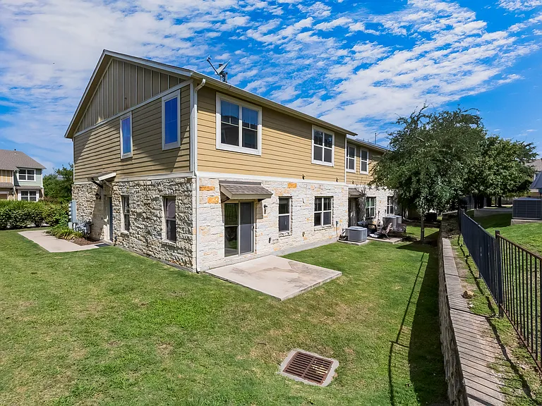 1620 Bryant Dr #904 — Photo 37