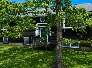 37 Dodgers Hole Rd, Edgartown, MA 02539