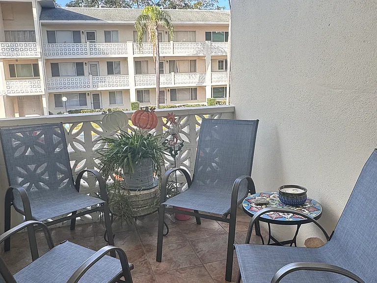 1235 S Highland Ave #D204 — Photo 22