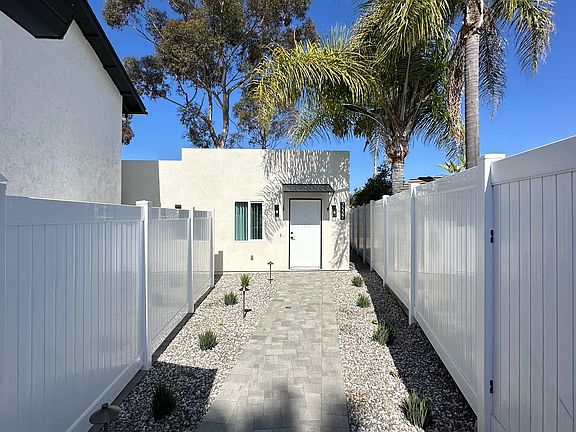 2nd image of 7227 Steinbeck Ave