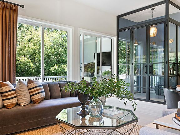 4th image of 3741 Glenmoor Reserve Ln