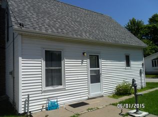 301 W 2nd St, Wayland, IA 52654