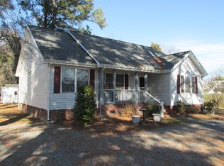 241 West Ave, Urbanna, VA 23175