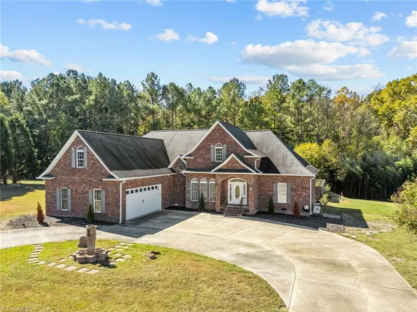 529 Steeple Chase Trl, Salisbury, NC 28144