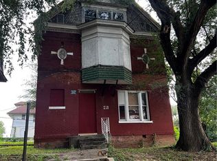 203 S 15th St, Saint Joseph, MO 64501