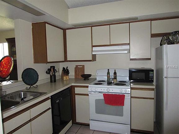 2nd image of 11642 Sarita Ct