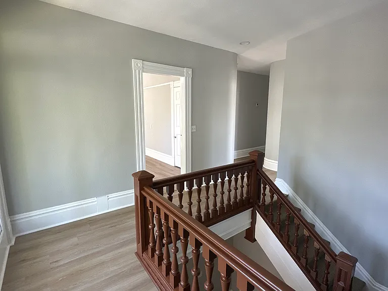 324 E Pine St #A — Photo 4