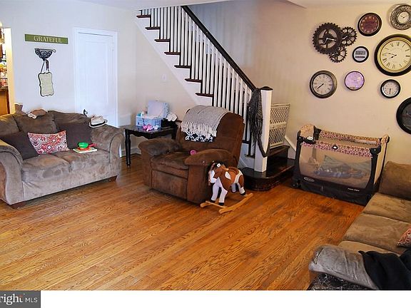 2nd image of 6440 Palmetto St